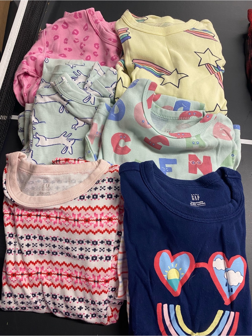 GAP Kids organic girls Pajamas long pants/long sleeve - 6 pairs size 6